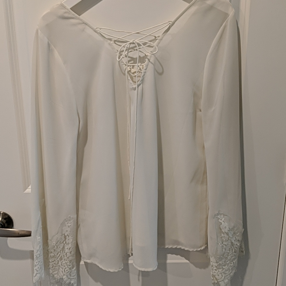 Sheer blouse - Picture 4 of 4